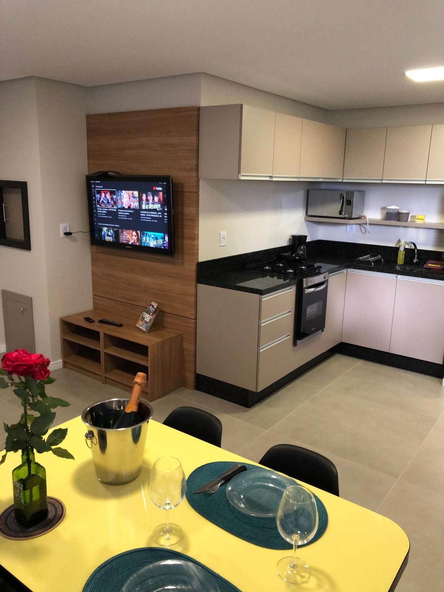 Dallas Apartamentos Na Via Gastronomica-Estacionamento-Amplos E Equipados-Wifi Bento Gonçalves Esterno foto