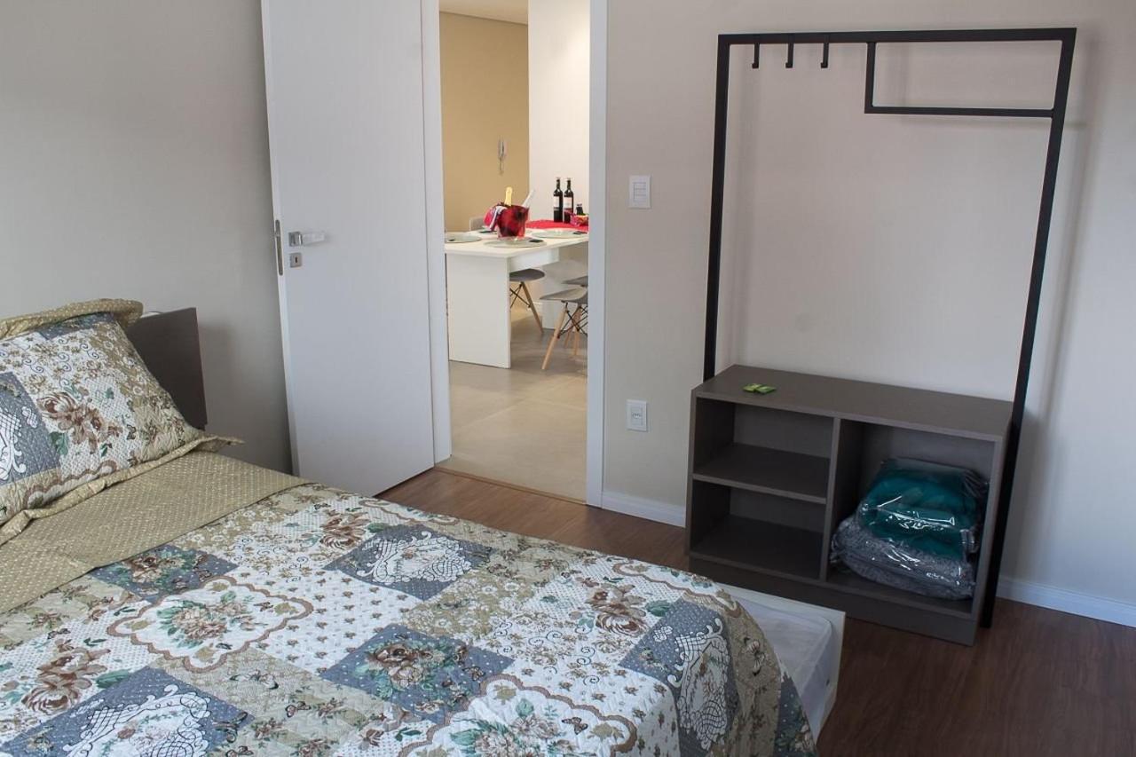 Dallas Apartamentos Na Via Gastronomica-Estacionamento-Amplos E Equipados-Wifi Bento Gonçalves Esterno foto