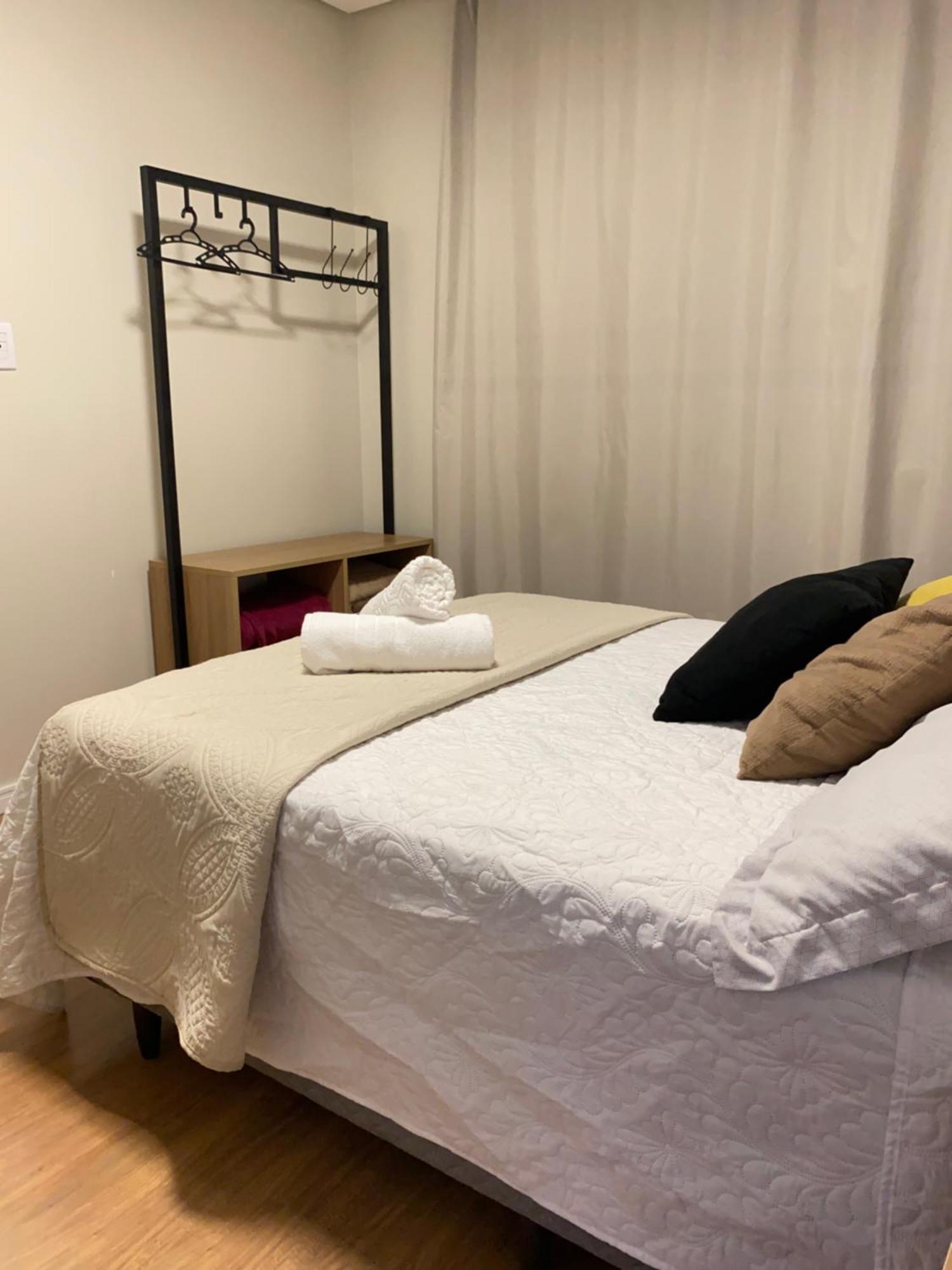 Dallas Apartamentos Na Via Gastronomica-Estacionamento-Amplos E Equipados-Wifi Bento Gonçalves Esterno foto