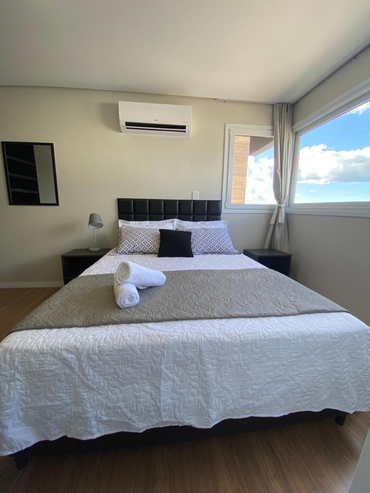 Dallas Apartamentos Na Via Gastronomica-Estacionamento-Amplos E Equipados-Wifi Bento Gonçalves Esterno foto